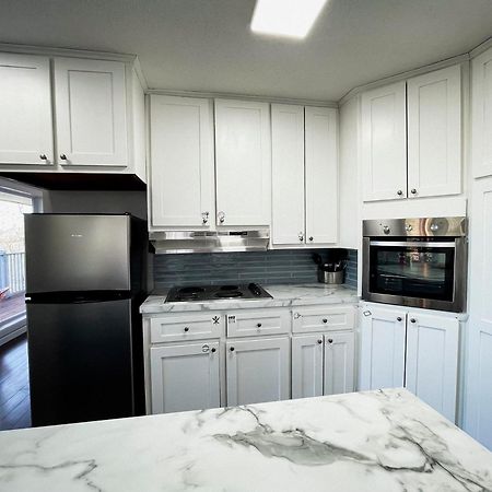 Finn'S Hideaway -Modern Family River Home Keokuk Екстер'єр фото