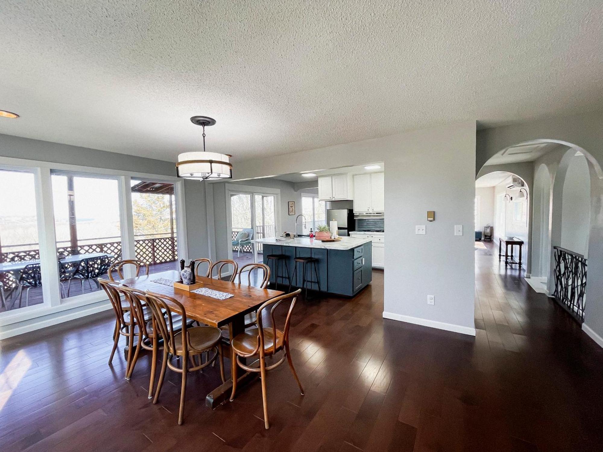 Finn'S Hideaway -Modern Family River Home Keokuk Екстер'єр фото
